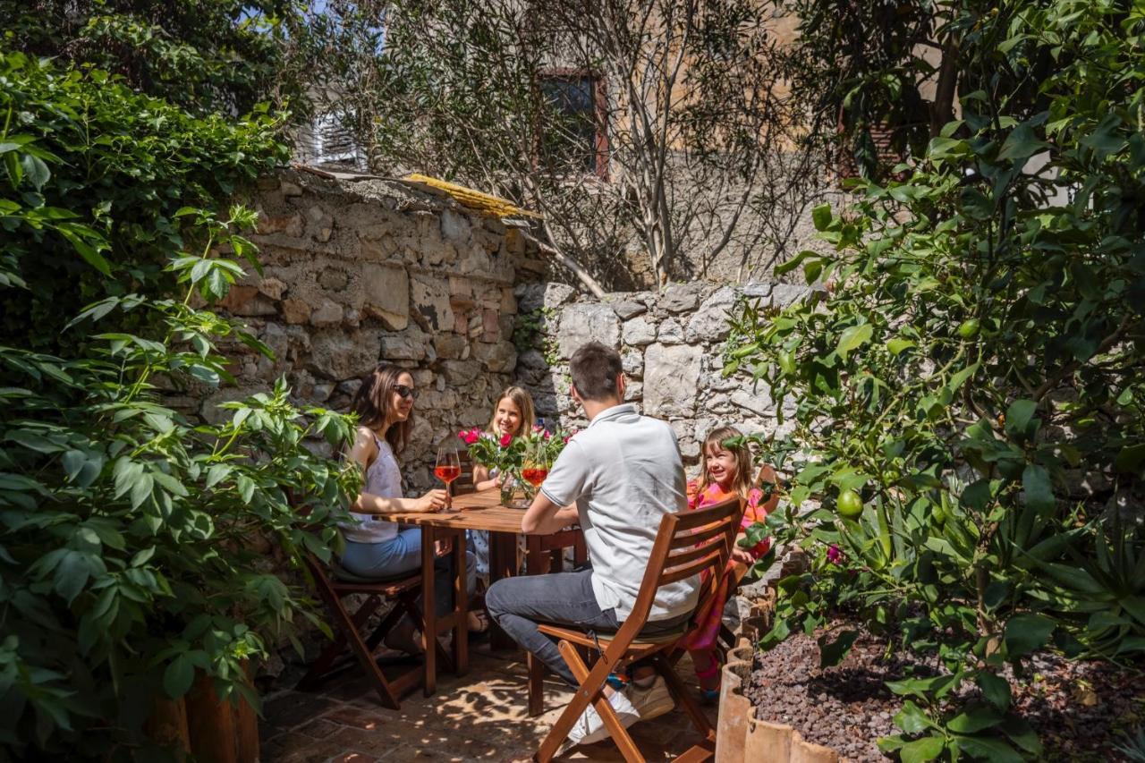 House Encanto Veli Losinj Luaran gambar